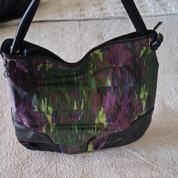 New Bodhi Elegant Multicolor Shoulder Bag - Picture 6 of 6